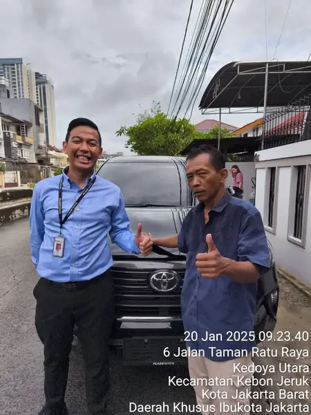 sales toyota jakarta